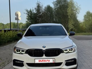 2018 BMW 5 серии 520d xDrive VII (G30/G31/G38), белый, 3400000 рублей, вид 2
