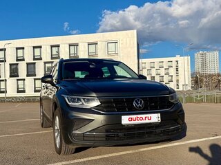2020 Volkswagen Tiguan II Рестайлинг, серый, 2500000 рублей, вид 3