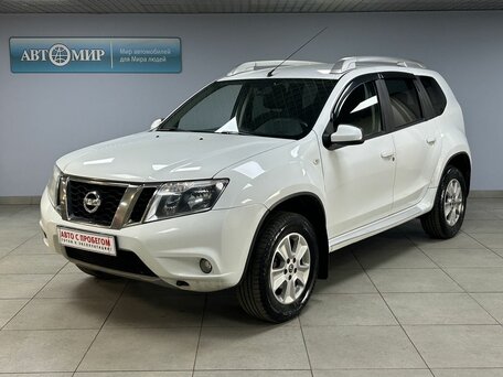 Nissan Terrano III (D10)