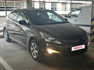 2015 Hyundai Solaris I Рестайлинг, коричневый, 790000 рублей, вид 2