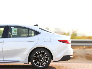 2026 Toyota Camry IX (XV80), белый, 3900000 рублей, вид 5