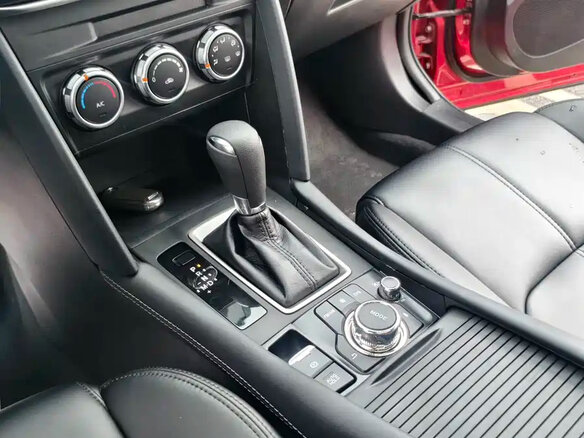 2023 Mazda CX-4 I Рестайлинг, красный, 1790000 рублей - вид 13