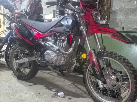 2024 Racer Enduro, красный, 120000 рублей, вид 2