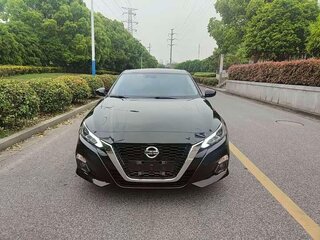 2022 Nissan Altima VI (L34), чёрный, 1783000 рублей, вид 1