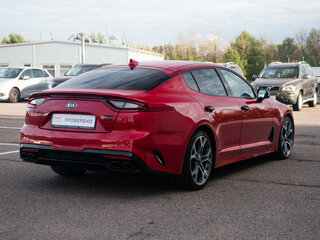 2019 Kia Stinger I, красный, 2468000 рублей, вид 5