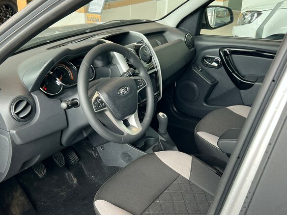 2026 Lada (ВАЗ) Largus Cross I Рестайлинг, серебристый - вид 7