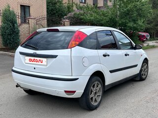 2003 Ford Focus I Рестайлинг, белый, 183750 рублей, вид 5