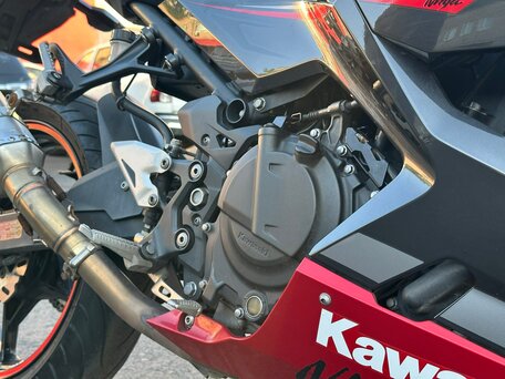 2018 Kawasaki Ninja 400, красный, 400000 рублей, вид 1