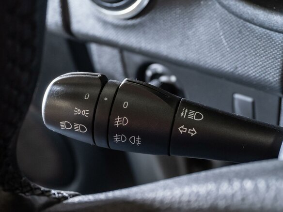 2015 Renault Logan II, серый, 734000 рублей - вид 15