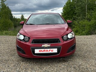 2012 Chevrolet Aveo II, красный, 670000 рублей, вид 2