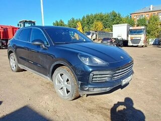 2021 Porsche Cayenne III, чёрный, 7800000 рублей, вид 3
