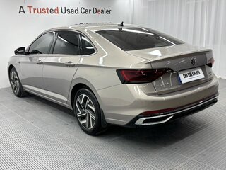 2023 Volkswagen Sagitar III Рестайлинг, серебристый, 1195000 рублей, вид 4