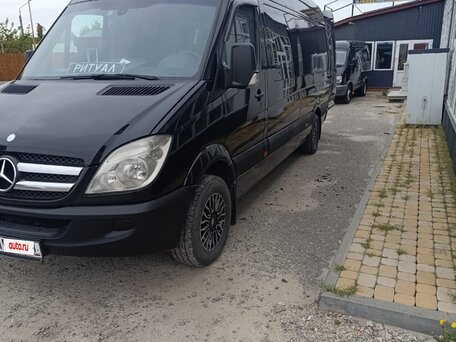2007 Mercedes-Benz Sprinter, чёрный, 2300000 рублей, вид 2