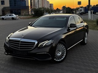 2016 Mercedes-Benz E-Класс 200 V (W213, S213, C238), коричневый, 2700000 рублей, вид 2