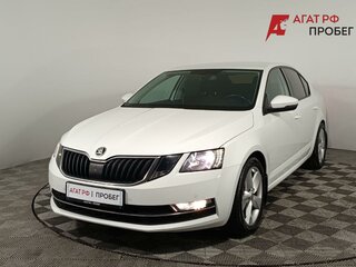 2019 Skoda Octavia III (A7) Рестайлинг, белый, 1900000 рублей, вид 3