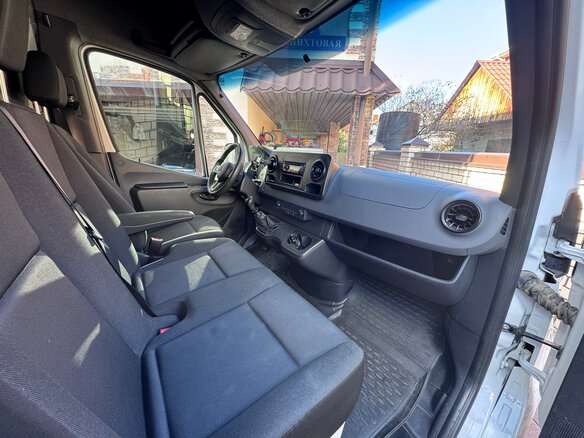 2018 Mercedes-Benz Sprinter, белый, 5200000 рублей - вид 19
