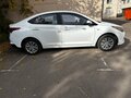 2020 Hyundai Solaris II, белый, 995000 рублей - вид 2