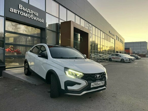 2023 Lada (ВАЗ) Vesta Cross I Рестайлинг (NG), белый, 1228000 рублей - вид 3