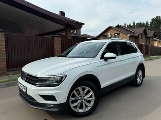 2020 Volkswagen Tiguan II, белый, 2870000 рублей, вид 2