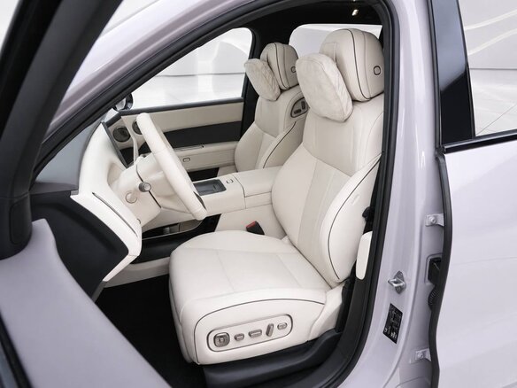 2026 Li Auto (Lixiang) L6 II, бежевый, 7690000 рублей - вид 7