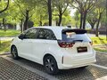 2023 Honda Fit Crosstar IV Рестайлинг, белый, 1125000 рублей - вид 5