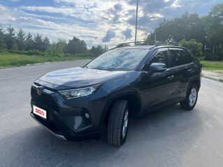 2020 Toyota RAV4 V (XA50), серый, 2930000 рублей, вид 2