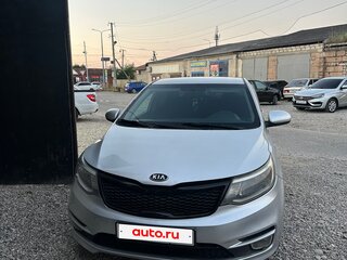 2016 Kia Rio III Рестайлинг, белый, 790000 рублей, вид 1