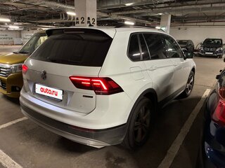 2020 Volkswagen Tiguan II, белый, 2600000 рублей, вид 4