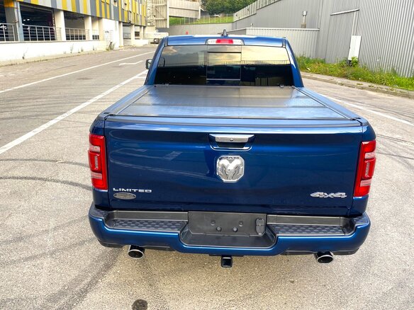 2022 Ram 1500 Crew Cab V, синий, 7400000 рублей - вид 8