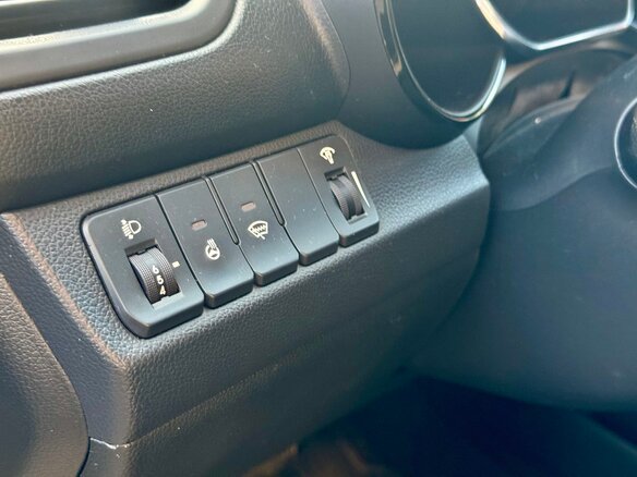 2012 Kia Rio 4-speed III, бежевый - вид 16