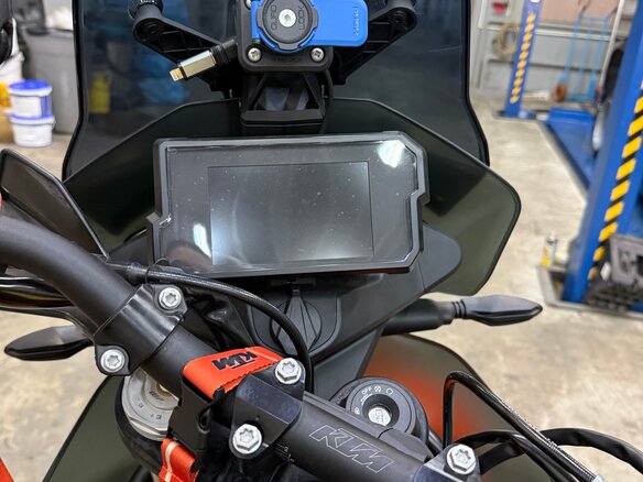2021 KTM 890 Adventure R, оранжевый, 1170000 рублей - вид 14