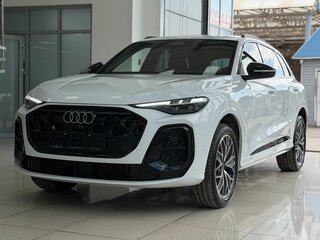 2026 Audi Q5 L 45 TFSI II (FY) Рестайлинг, белый, 6100000 рублей, вид 2