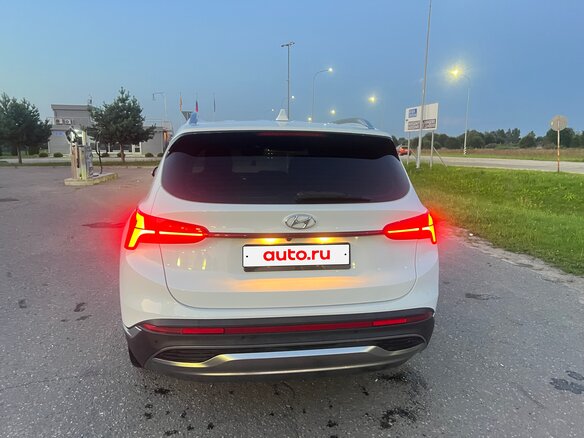 2020 Hyundai Santa Fe IV Рестайлинг, белый, 3330000 рублей - вид 3