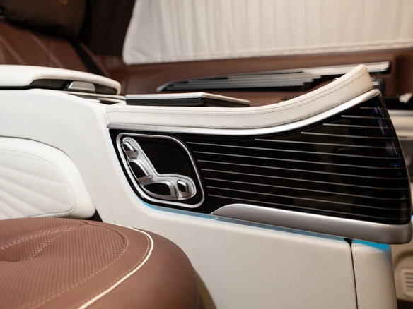2024 Mercedes-Benz V-Класс 300 d экстра длинный III (W447) Рестайлинг 2, чёрный - вид 25