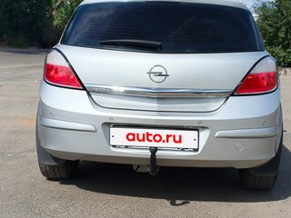 2004 Opel Astra H, серебристый, 550000 рублей, вид 4
