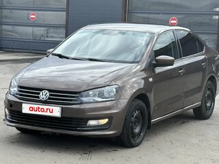 2016 Volkswagen Polo V Рестайлинг, коричневый, 555000 рублей, вид 1