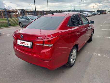 2024 Changan Alsvin, красный, 730000 рублей, вид 4