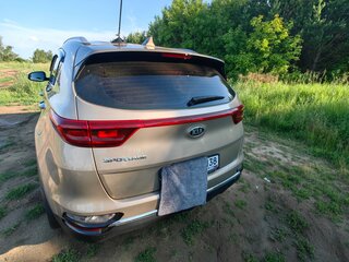 2020 Kia Sportage IV Рестайлинг, коричневый, 2350000 рублей, вид 5
