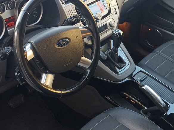 2012 Ford Kuga I, белый, 1350000 рублей - вид 8