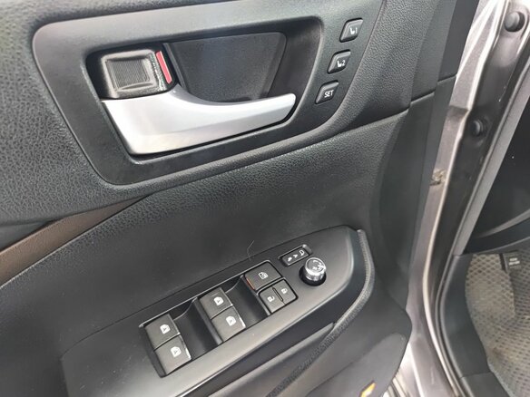 2014 Toyota Highlander III (XU50), коричневый, 2312000 рублей - вид 18