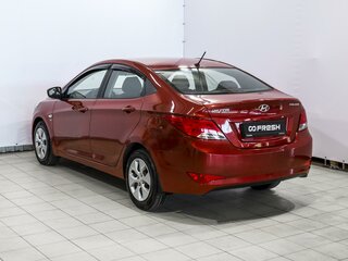 2015 Hyundai Solaris I Рестайлинг, красный, 1089000 рублей, вид 2