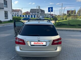 2010 Mercedes-Benz E-Класс 250 5G-Tronic IV (W212, S212, C207), серый, 1350000 рублей, вид 3