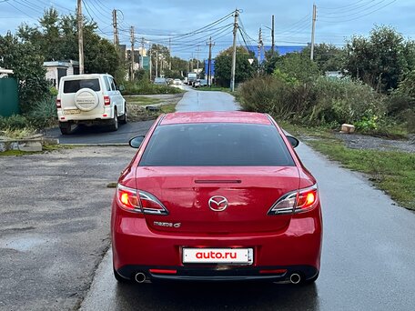 2010 Mazda 6 II (GH) Рестайлинг, красный, 860000 рублей, вид 5