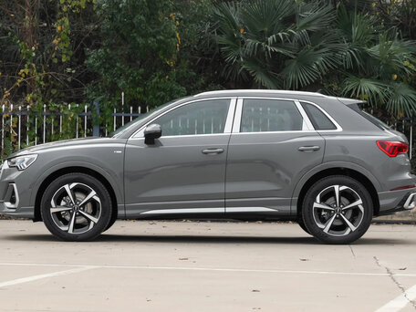 2026 Audi Q3 35 TFSI II (F3), серый, 3740000 рублей, вид 4