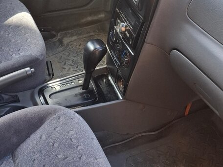 2006 Kia Spectra I Рестайлинг 2, красный, 200000 рублей, вид 4