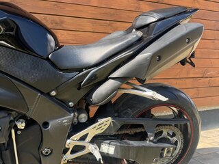2009 Yamaha YZF-R1, чёрный, 625000 рублей, вид 3