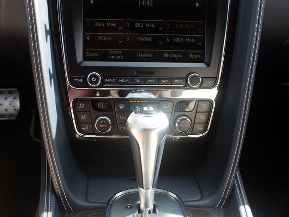 2013 Bentley Continental GT II, серый, 8590000 рублей - вид 18