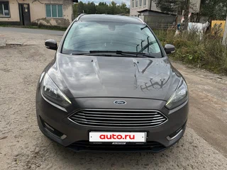 2017 Ford Focus III Рестайлинг, серый, 880000 рублей, вид 2