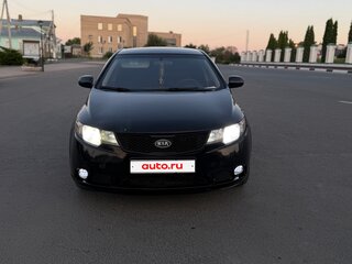 2013 Kia Cerato 6-speed II, чёрный, 550000 рублей, вид 2