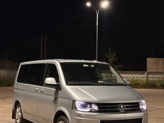 2014 Volkswagen Multivan T5 Рестайлинг, серебристый, 2399000 рублей, вид 3